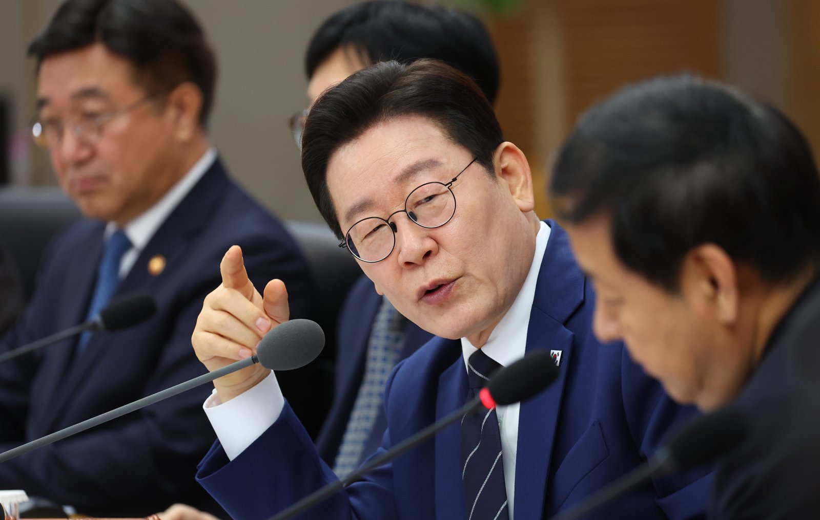  이재명 대통령이 17일 세종시 정부세종청사에서 열린 국무회의에서 발언하고 있다. 2026.03.17.[세종=뉴시스] 