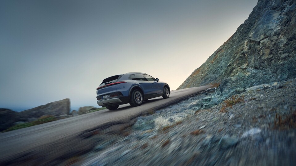 포르쉐 카이엔 S 일렉트릭