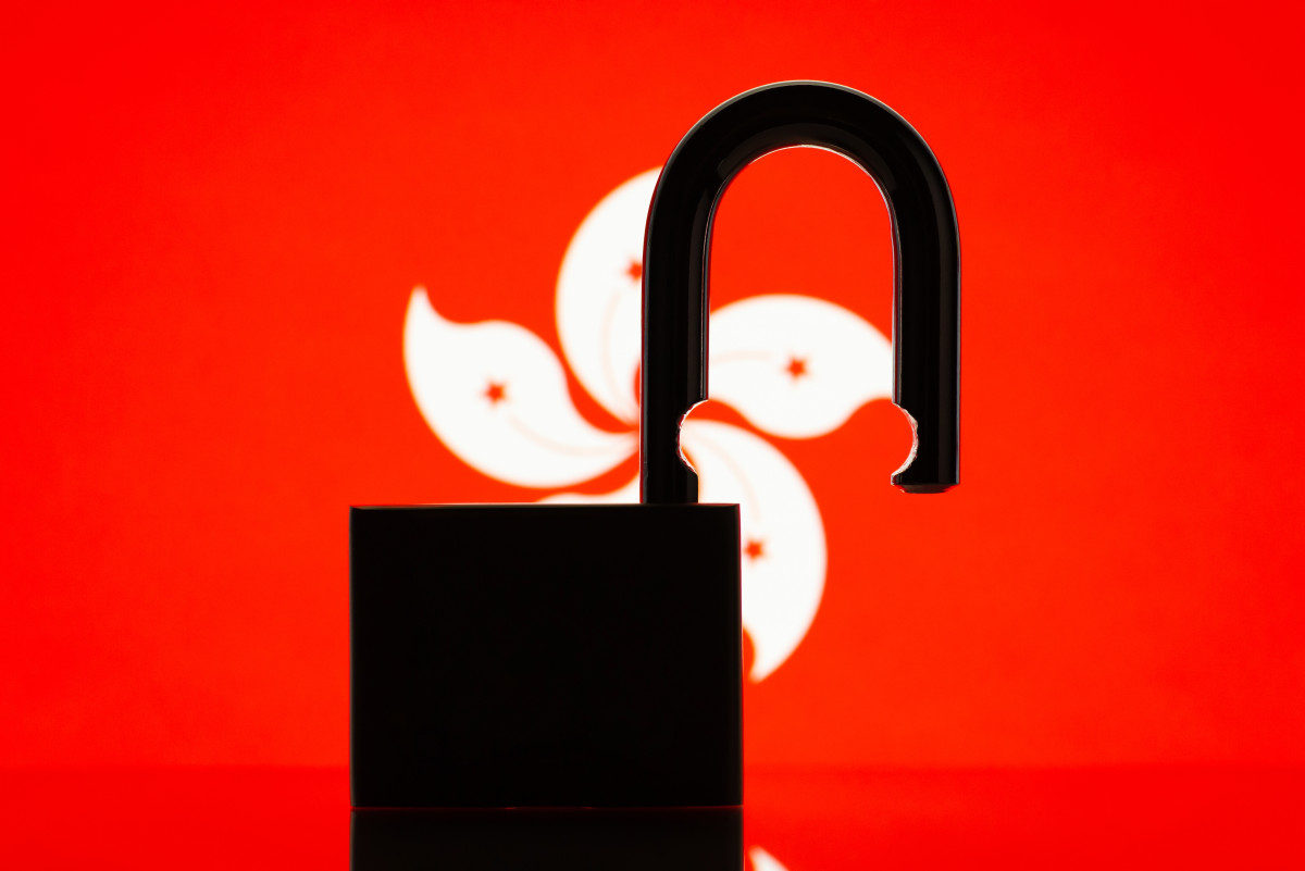 Hong Kong’s New Law: Are Your Smartphone Passwords Safe? Key Changes Explained