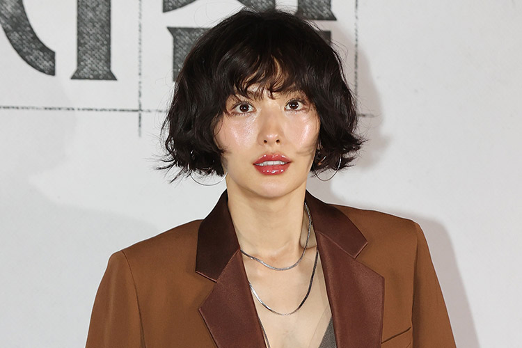 Nana’s Battle: Actress Declines to Testify Against Home Intruder – What’s Next?