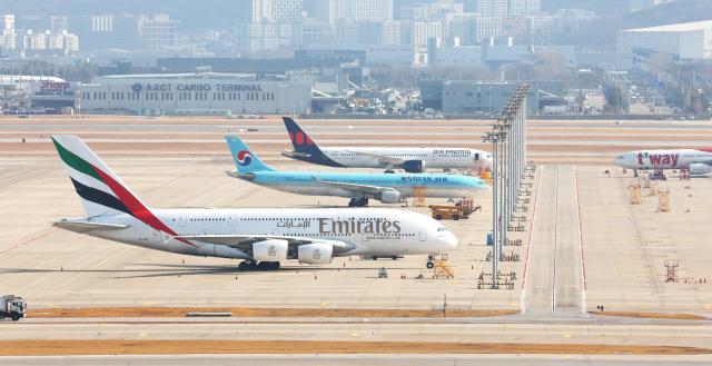 Emergency Flights: How 40 Tourists from Dubai Returned to Taiwan Amid Crisis