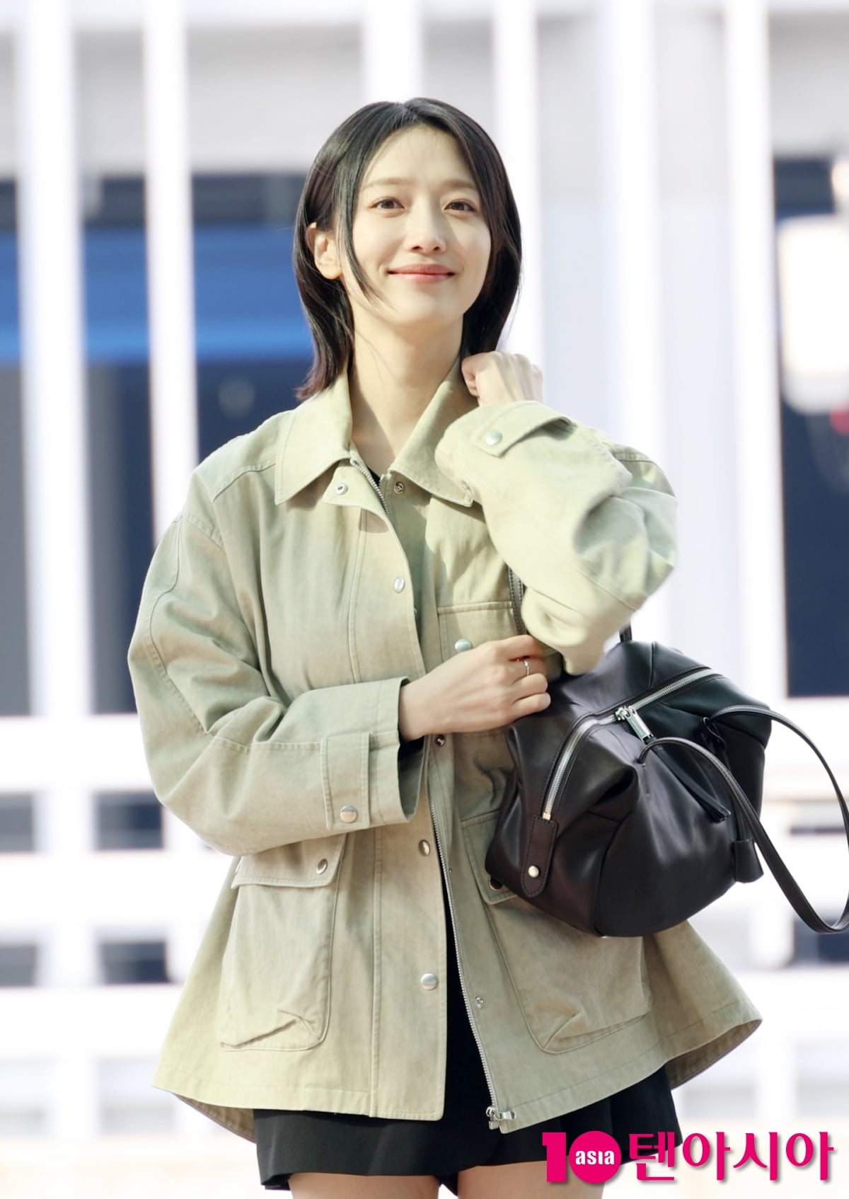 Ten Asia