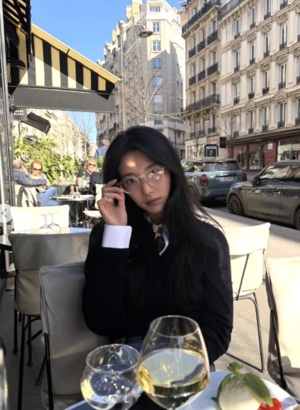 Suzy SNS