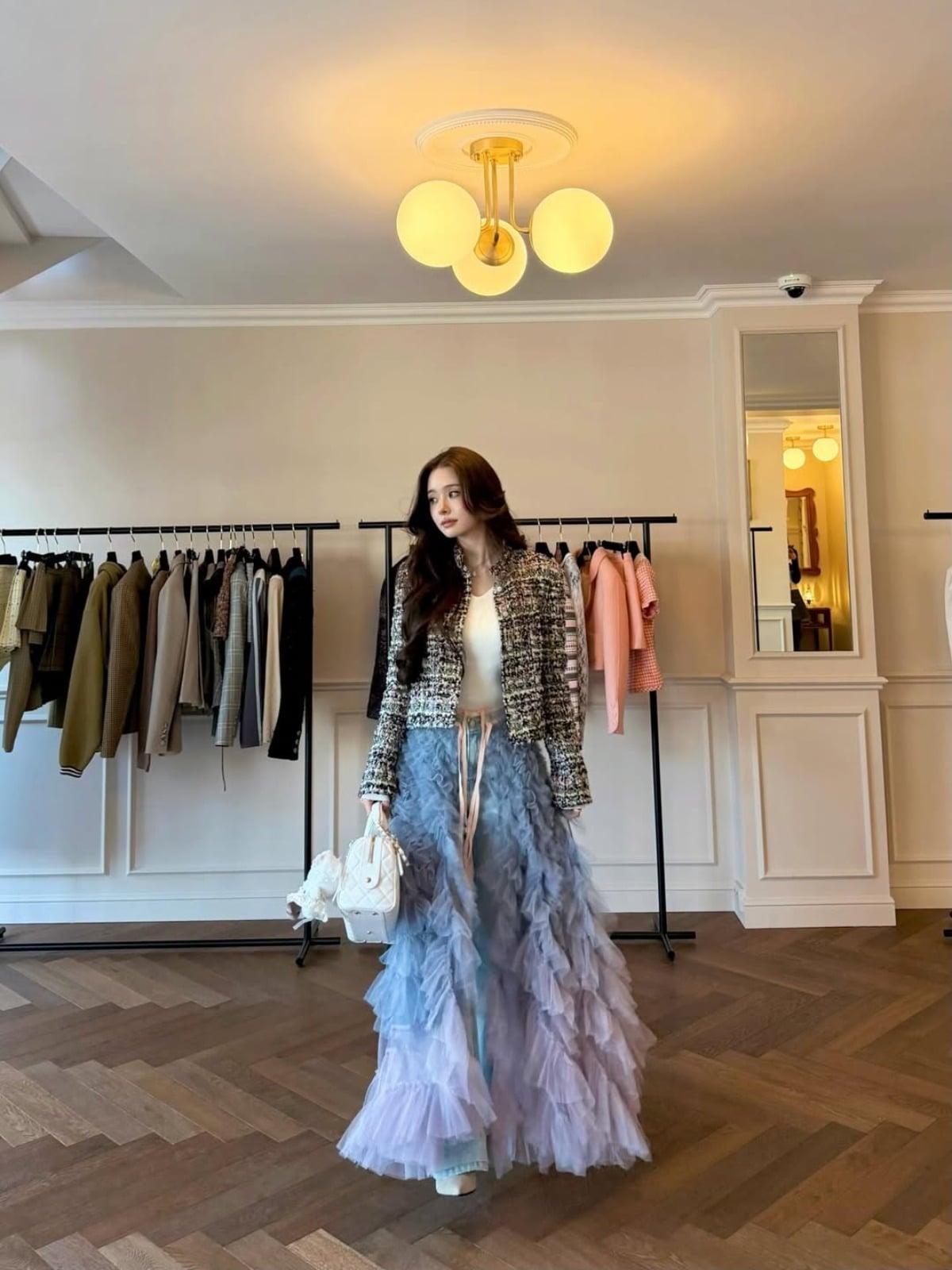 Frigia’s Fashion Secrets: How She Stuns with Tweed and Tulle in 2026