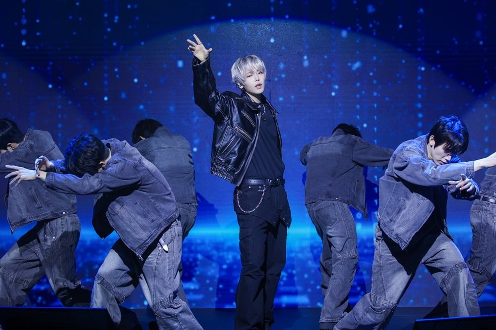 Ten Asia