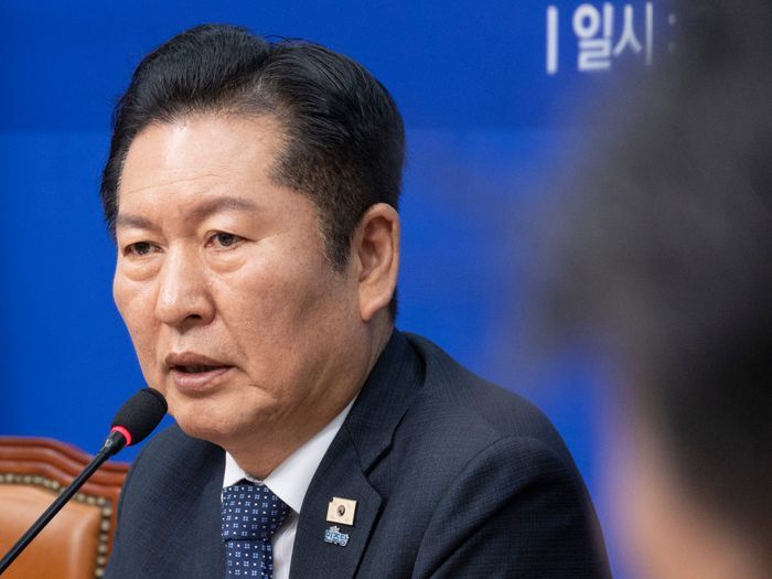 더불어민주당 정청래 대표가 16일 국회에서 열린 민주당 시·도당위원장협의회 회의에서 발언하고 있다. ⓒ연합뉴스
