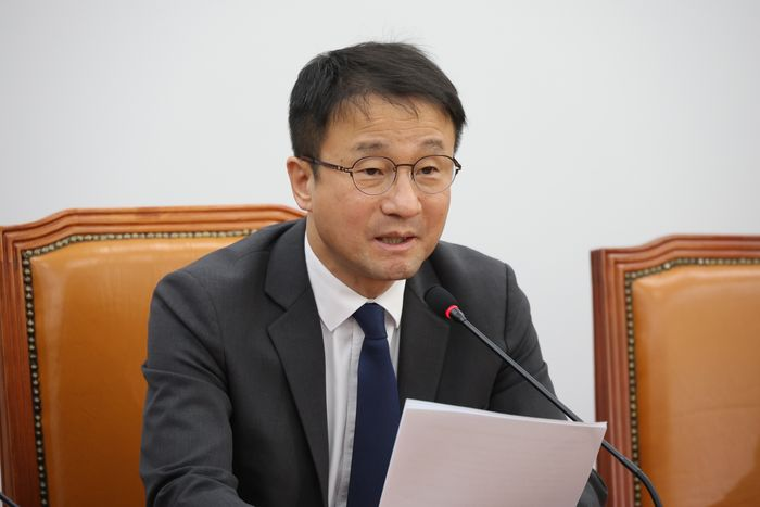 더불어민주당 한병도 원내대표가 지난 10일 국회에서 열린 원내대책회의에서 발언하고 있다. ⓒ연합뉴스