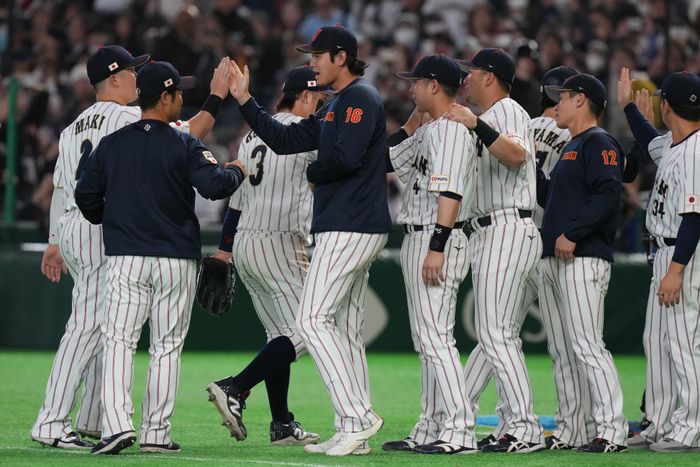 체코 상대 승리를 거둔 일본. ⓒ AP=뉴시스