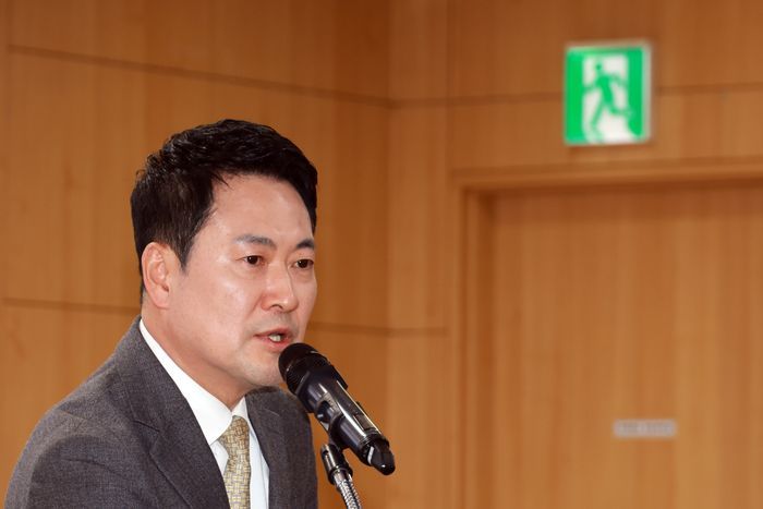 장동혁 국민의힘 대표가 4일 의원회관에서 