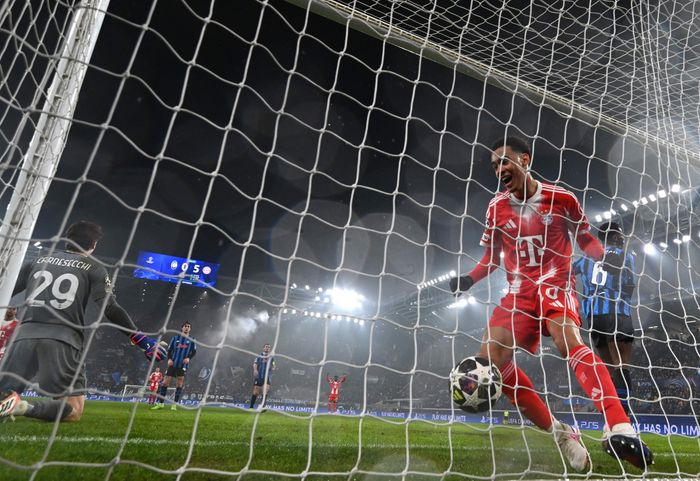 이탈리아 원정서 6-1 대승을 거둔 바이에른 뮌헨. ⓒ AFP=연합뉴스