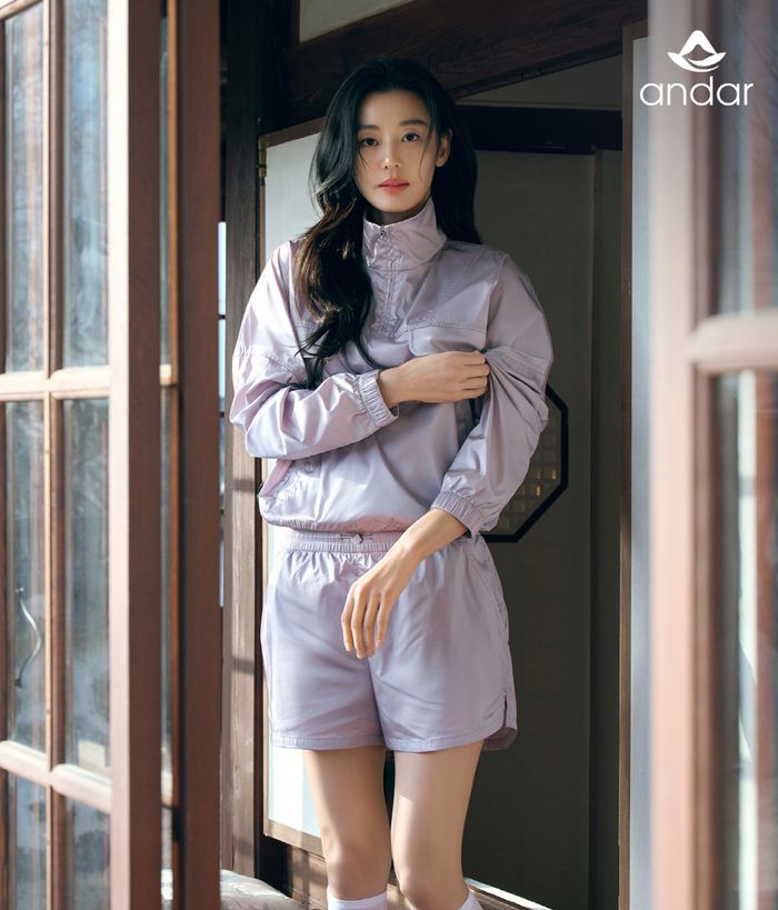 안다르 전지현과 함께한 26 SS 스타일.ⓒ안다르