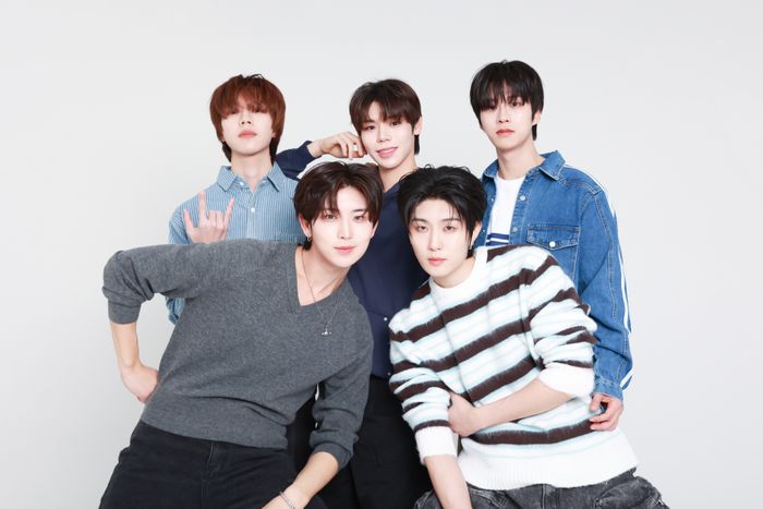 ⓒIX엔터테인먼트