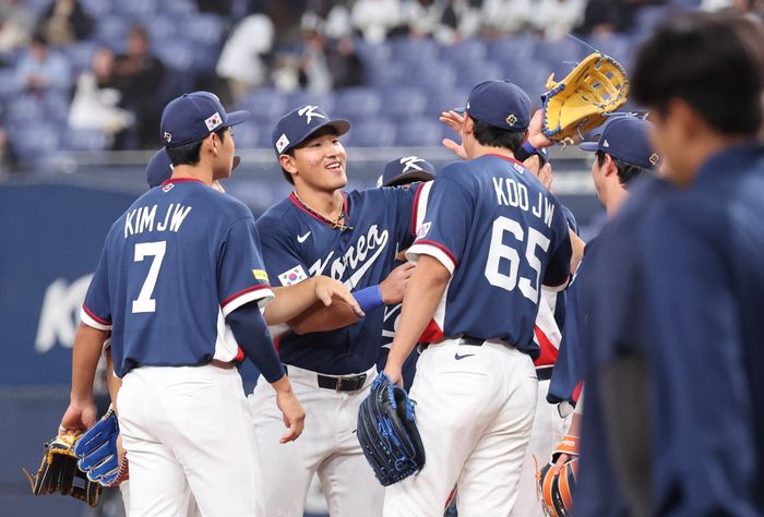 화끈한 타격을 과시한 야구대표팀. ⓒ 연합뉴스