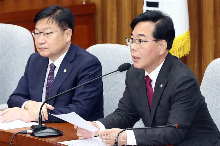 송언석 국민의힘 원내대표가 13일 오전 서울 여의도 국회에서 열린 국민의힘 원내대책회의에서 모두발언을 하고 있다. ⓒ데일리안 홍금표 기자