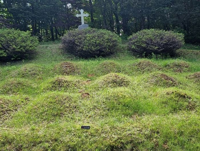 ⓒ박해시대 무명 순교자들이 묻혀 있는 제2줄무덤