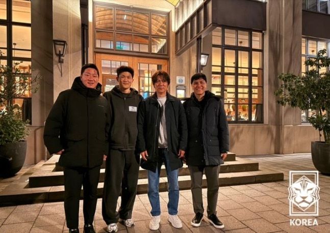 독일서 활약 중인 김민재 만난 홍명보 감독과 코치진. ⓒ KFA