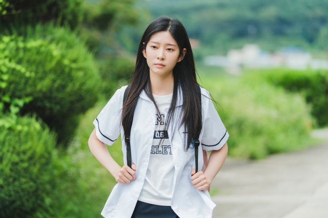 샤이닝 김민주