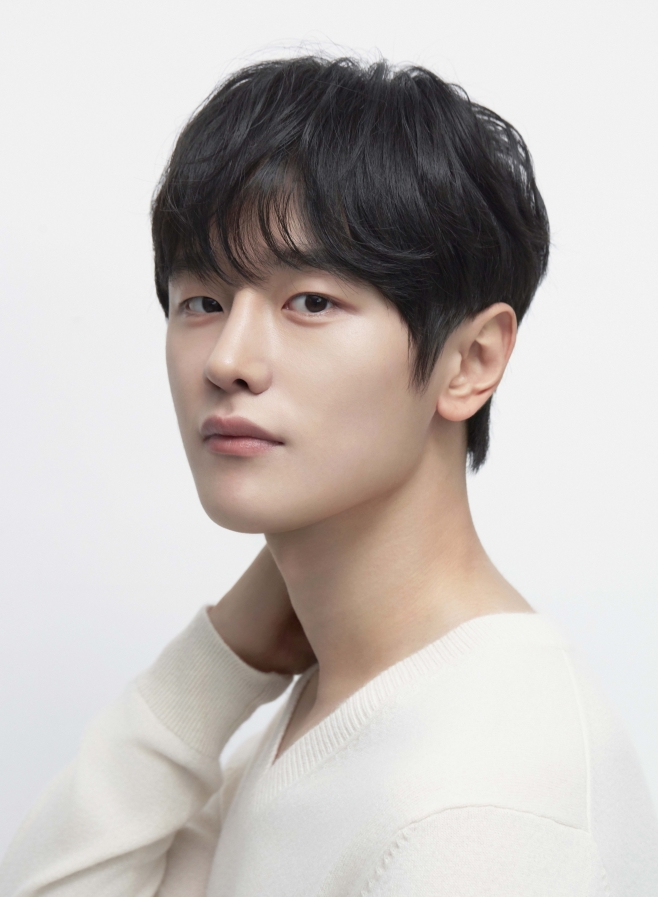 김도완