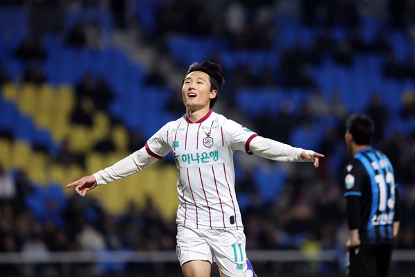 K League 2026 Showdown: Daejeon Hana Citizen vs Jeonbuk Hyundai – Who Will Break the Streak?