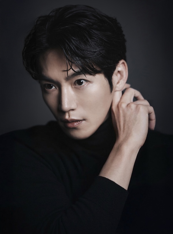 Beware of Impersonators: How to Spot Fake Yu Hwan Accounts on TikTok