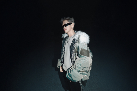 Crush’s ‘미워’ Soars: How a Viral Dance Challenge Boosted Its Chart Success