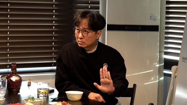Director Jang Hang-jun’s Bold Casting Strategy for His Low-Budget Film Revealed!