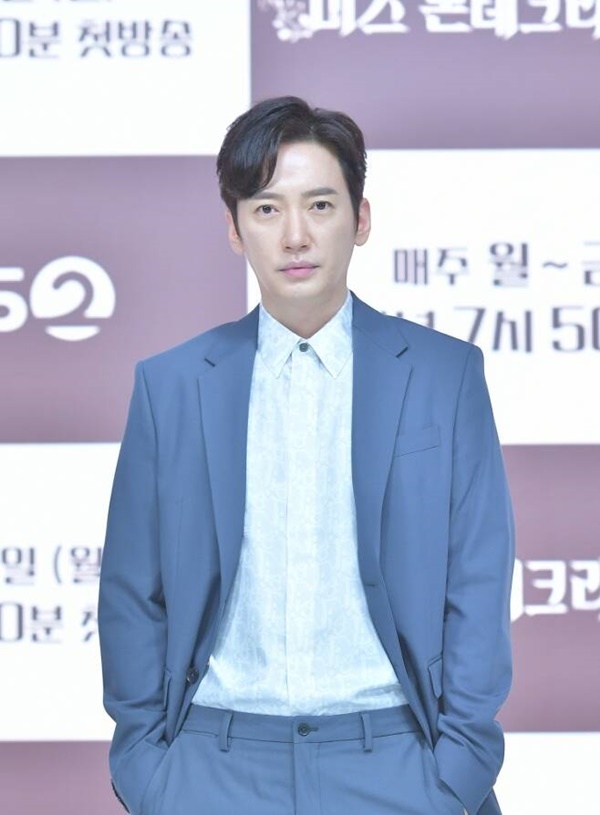 The Untold Story of Lee Sang-bo: Overcoming Adversity in Korean Showbiz