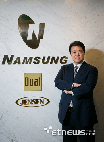 윤성호 남성 대표