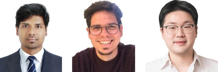 (왼쪽부터) 수렌다 연구원, 토비아스 헤르만 교수, 김익현 교수