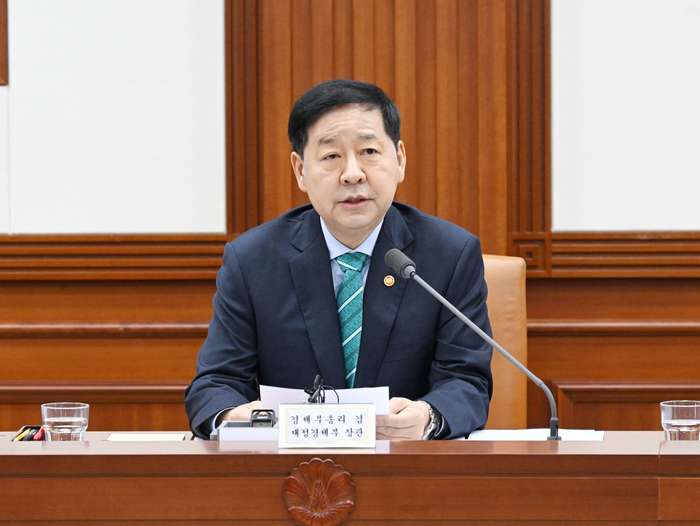 구윤철 부총리 겸 재정경제부 장관이 3월 25일 서울 종로구 정부서울청사에서 열린 '국가창업시대 전략회의'를 주재, 모두발언을 하고 있다. (사진=재정경제부)