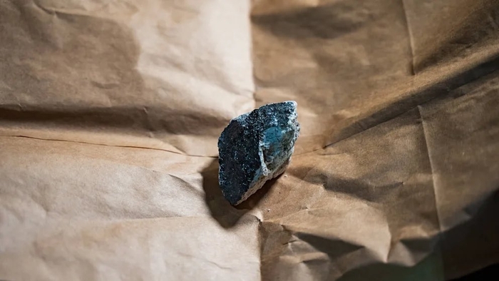 8일 독일 라인란트팔츠주에서 수거된 운석. 사진=엑스(@XploraSpace) 캡처