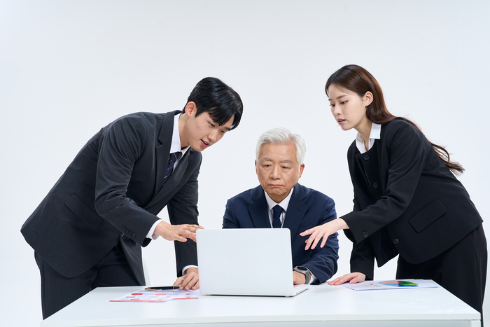 사진은 회의를 형상화한 게티이미지로 기사와는 무관합니다.