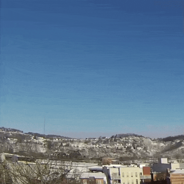 미국 국립기상청(NWS)이 공개한 17일 유성. 사진=엑스(@NWSPittsburgh)