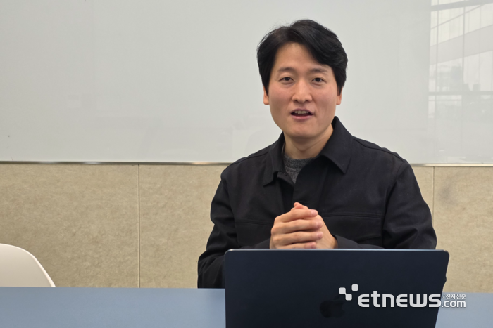 김태호 노타 창업자가 전자신문과 인터뷰하고 있다. ⓒ박종진기자