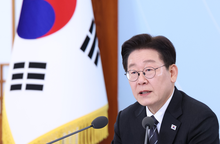 이재명 대통령이 10일 청와대에서 열린 '상생을 실천하는 기업인과의 대화'에서 발언하고 있다. 연합뉴스