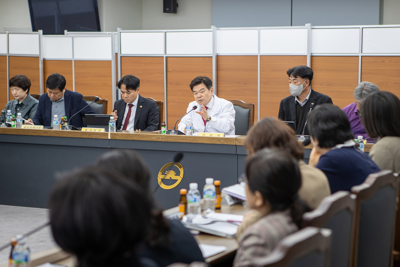 How AI is Transforming Smart Cities: Insights from Dongdaemun’s Latest Report