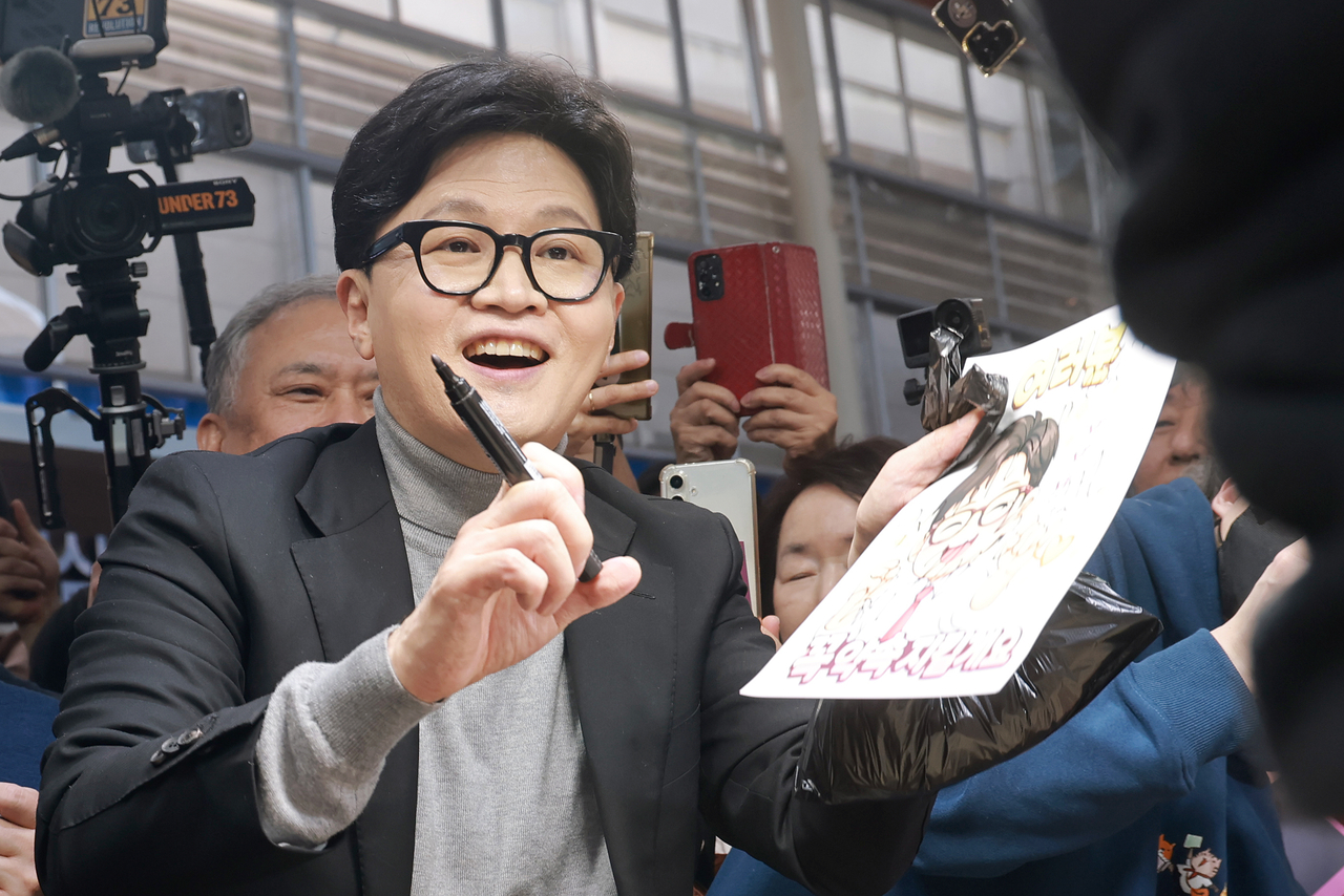 Han Dong-hoon Critiques ‘Yoon Again’ Faction: What Does It Mean for South Korean Politics?