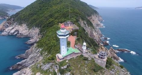 Yeosu’s Lighthouse Renovation: How Enhanced Lighting and Unique Accommodations Will Redefine Your Visit