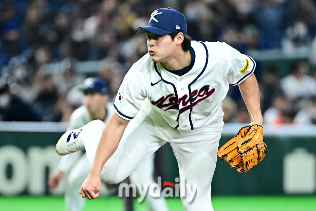 5일 일본 도쿄돔에서 열린 2026 월드 베이스볼 클래식(WBC) 조별리그 한국-체코 경기. 조병현이 7회초 마운드에 올라 힘차게 투구하고 있다./도쿄(일본)=한혁승 기자 hanfoto@mydaily.co.kr
