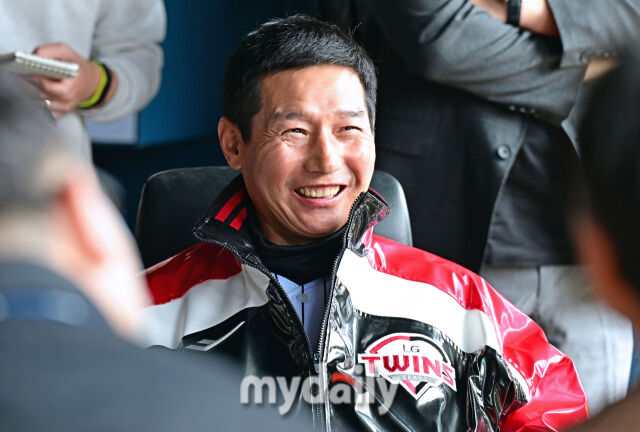 [MD포토] 염경엽 '드디어 개막, 우승을 향해'