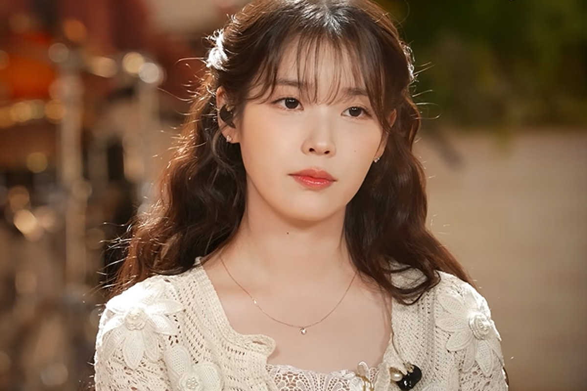 출처 : 유튜브 '이지금 [IU Official]'