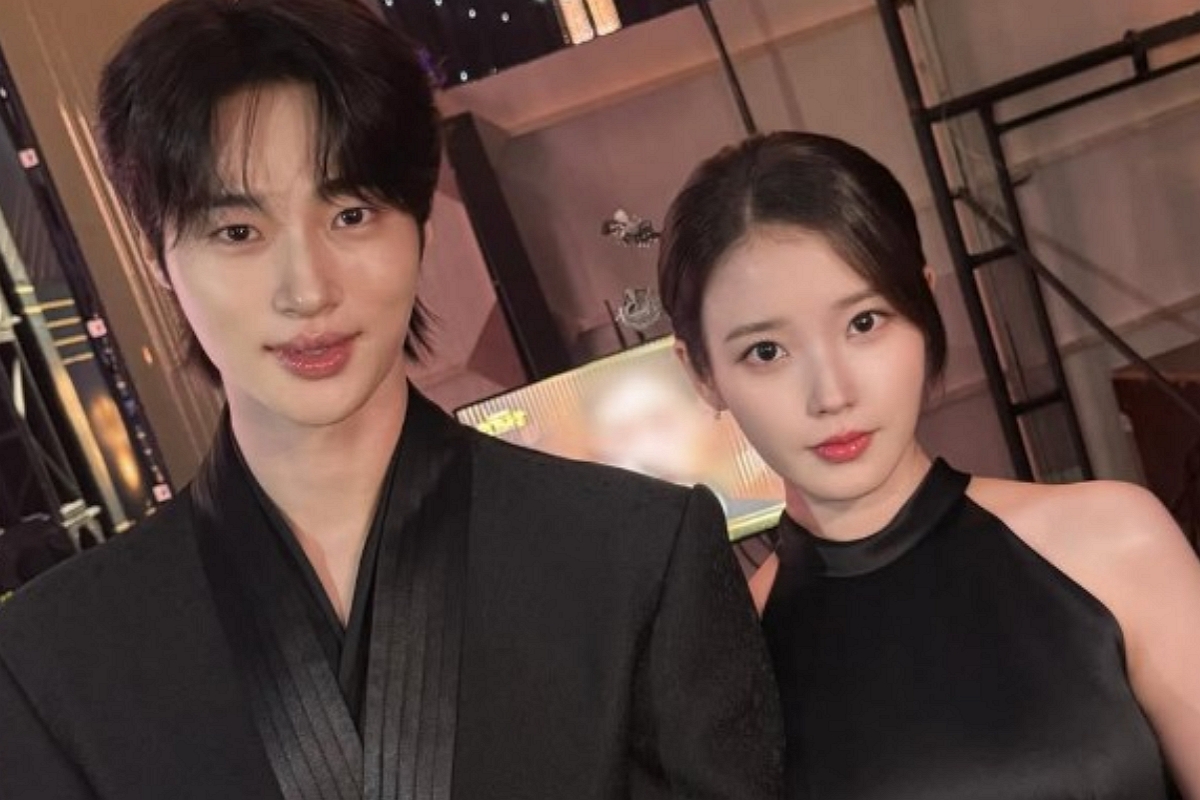 출처: 아이유 SNS