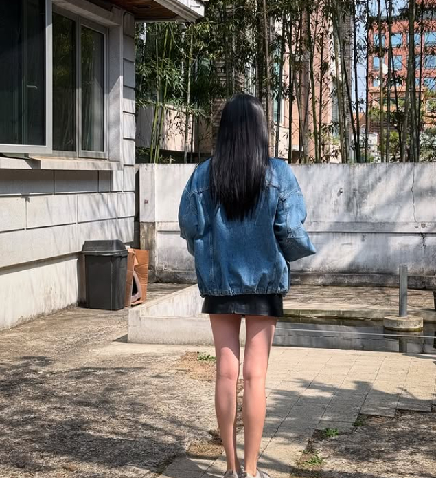 Jang Yoon-joo’s Flawless Backside: How She Captivates Fans Ahead of ‘Kill It’ Reality Show