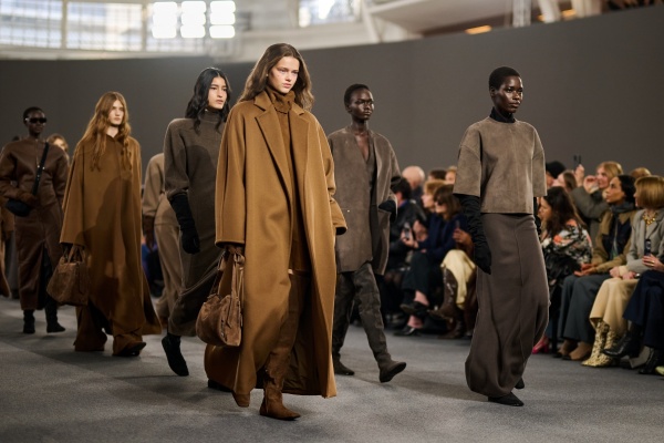 Max Mara’s 2026 Fall/Winter Collection: A Deep Dive into ‘History and Modernity’