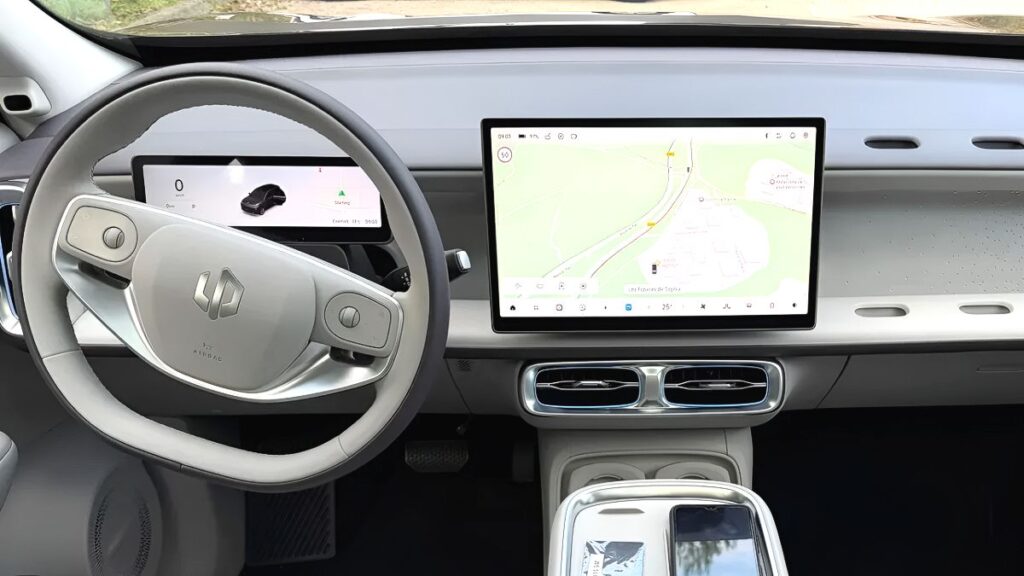 Chinese automakers’ push with advanced features / Source: Leapmotor