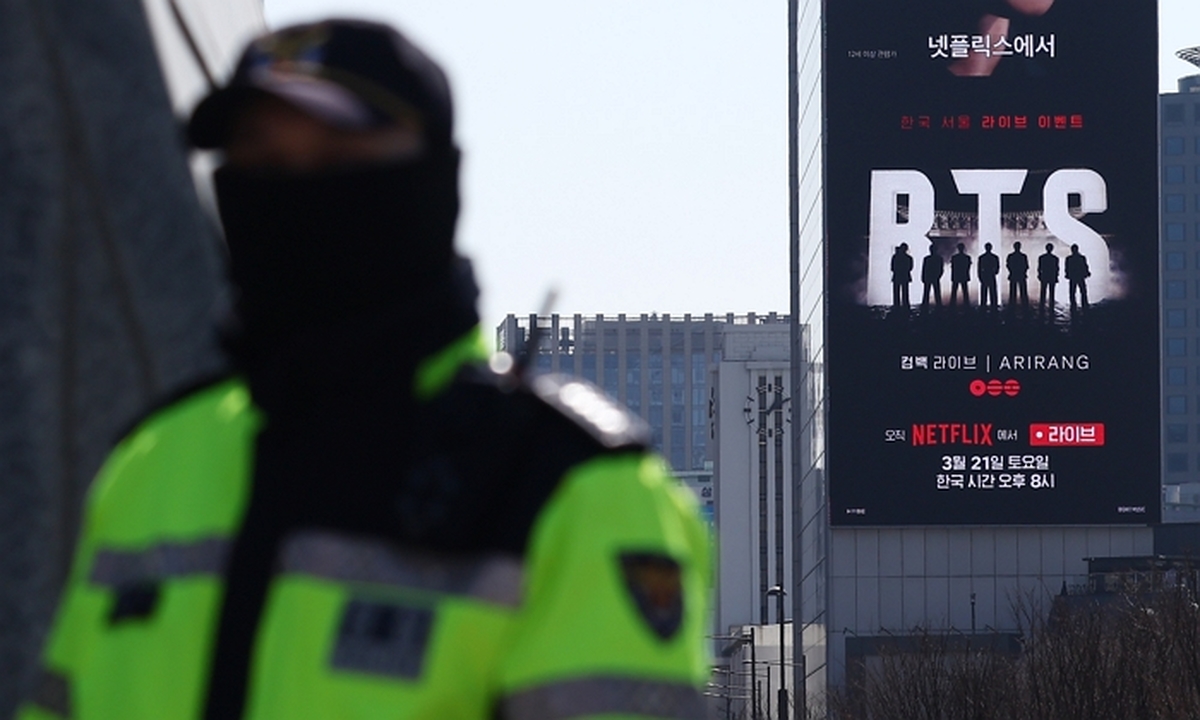 BTS Concert in Gwanghwamun: How Seoul Police Will Manage 260,000 Fans with Stadium-Style Crowd Control