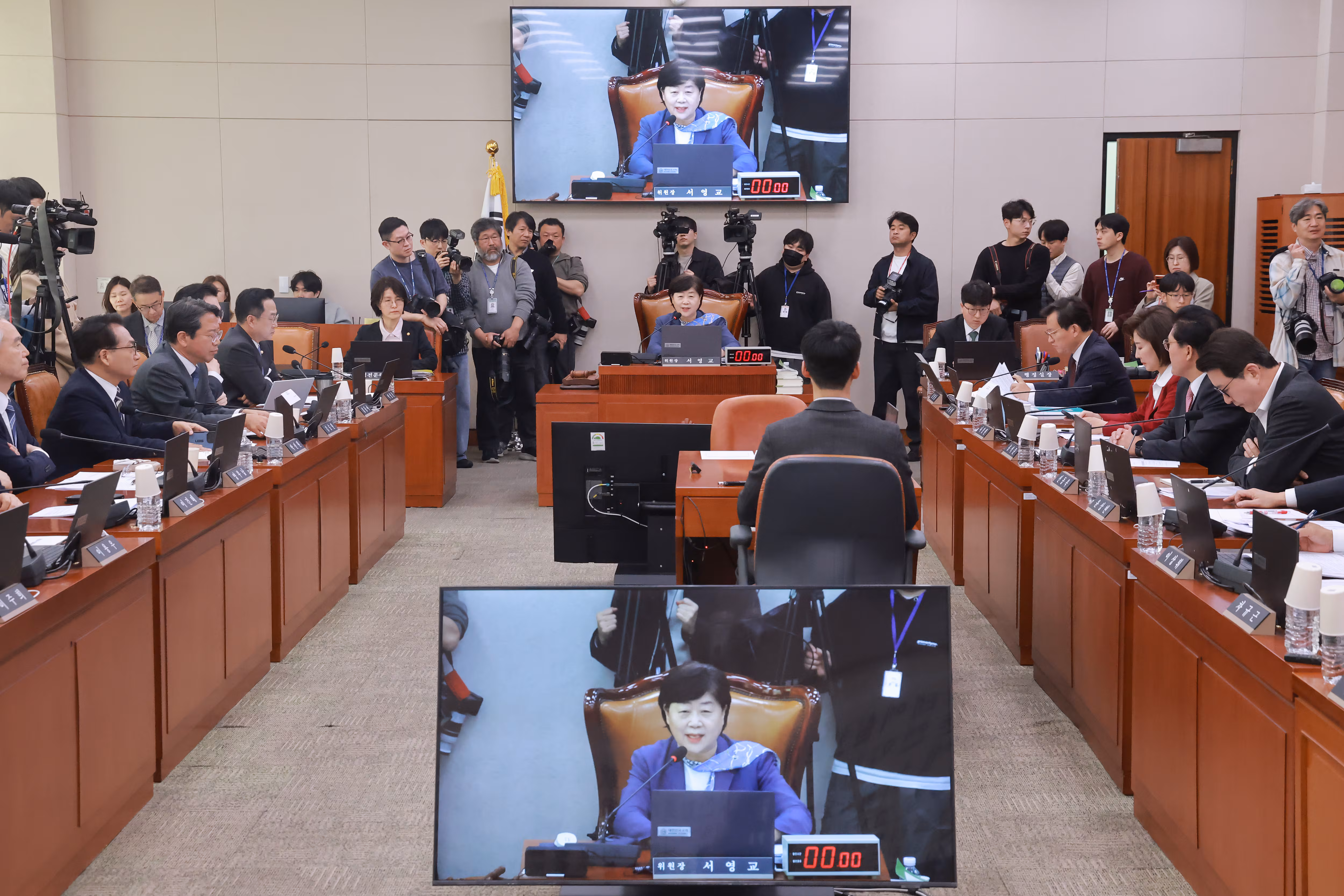 31일 국회에서 열린 윤석열 정권 정치검찰 조작기소 의혹 사건 진상규명 국정조사특별위원회 제3차 전체회의에서 위원장인 더불어민주당 서영교 의원이 발언하고 있다./연합뉴스