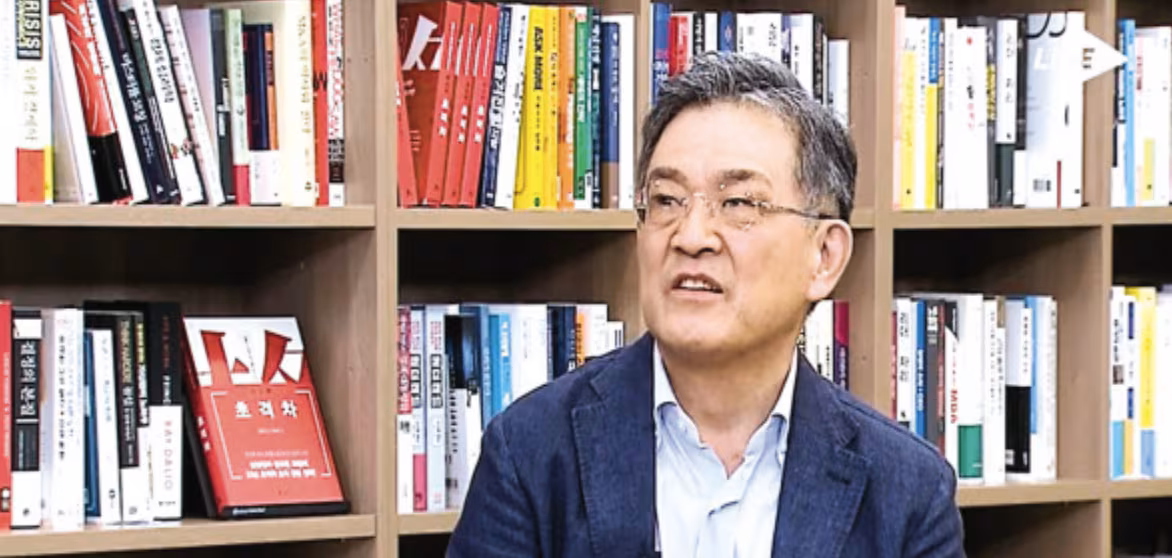 ▲그는 초격차의 비밀은 인간 본성에 있다고 쓰고 있다.