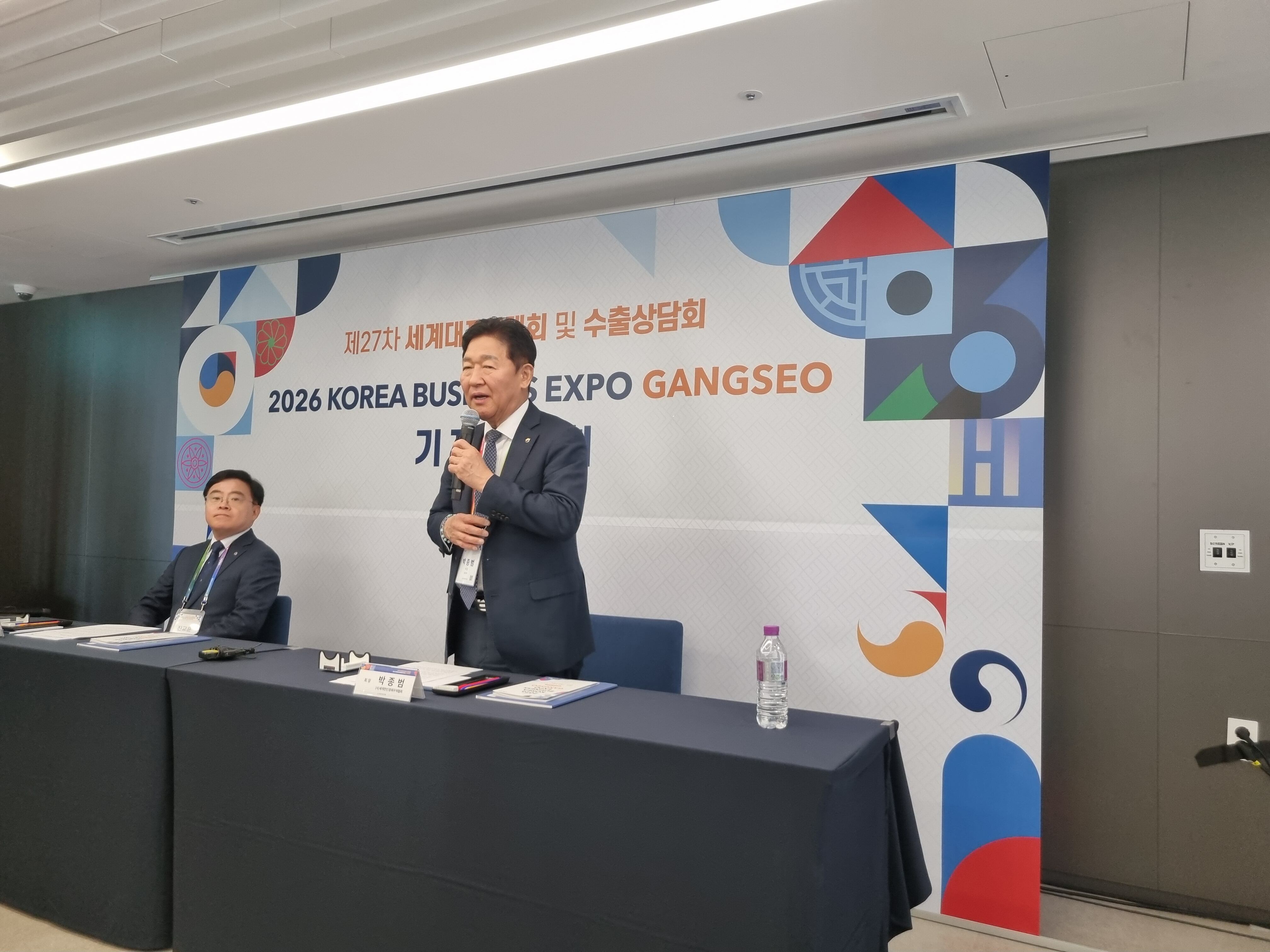 박종범 세계한인경제무역협회(월드옥타) 회장이 31일 서울 강서구 코엑스마곡에서 열린 ‘2026 코리아 비즈니스 엑스포 강서’ 기자설명회에서 인사말을 하고 있다. /김양혁 기자