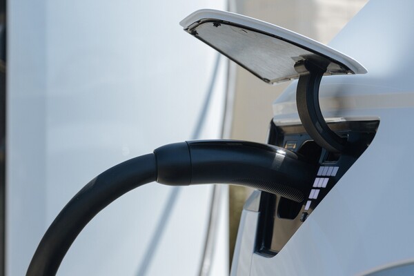 충전 중인 현대차 아이오닉 5. / 현대자동차